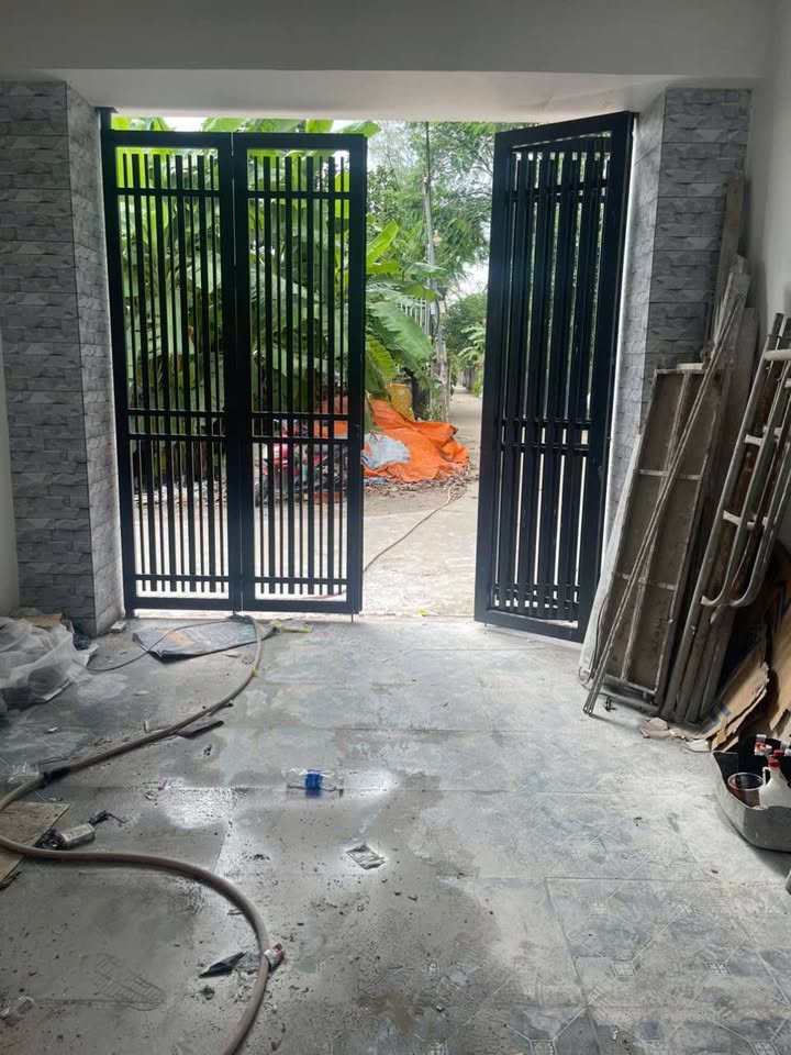 Nhà Hương Phước, Biên Hòa 84m² giá 2 tỷ - Sổ đỏ chính chủ, thiết kế hiện đại!