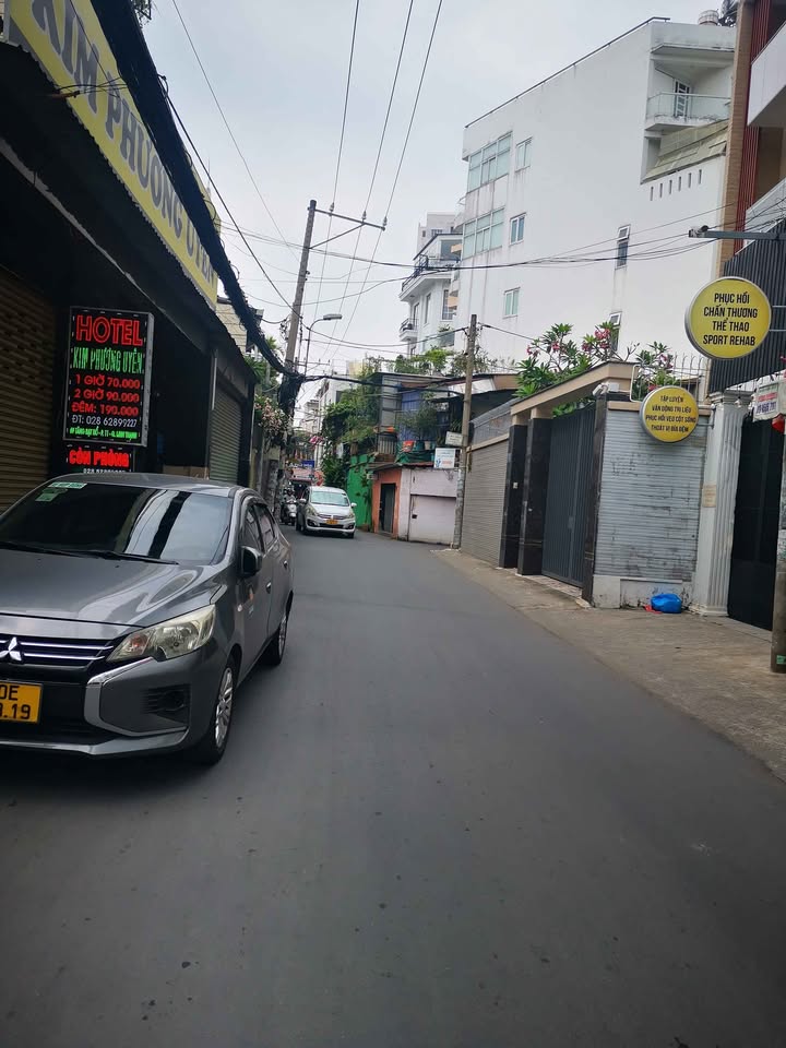 Nhà phố Tăng Bạt Hổ, Bình Thạnh 65m² giá 12 tỷ - Thiết kế hiện đại, ở ngay!