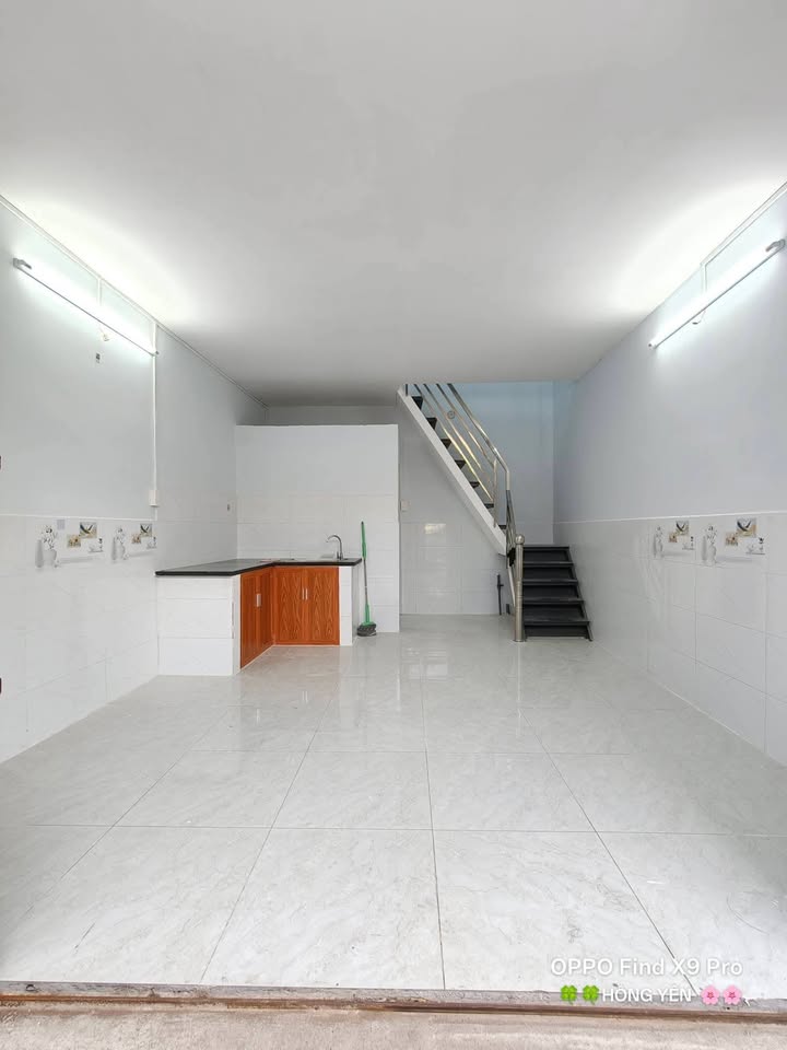 Nhà phố Bình Hưng 20m² giá 999 triệu - Sẵn sàng vào ở!