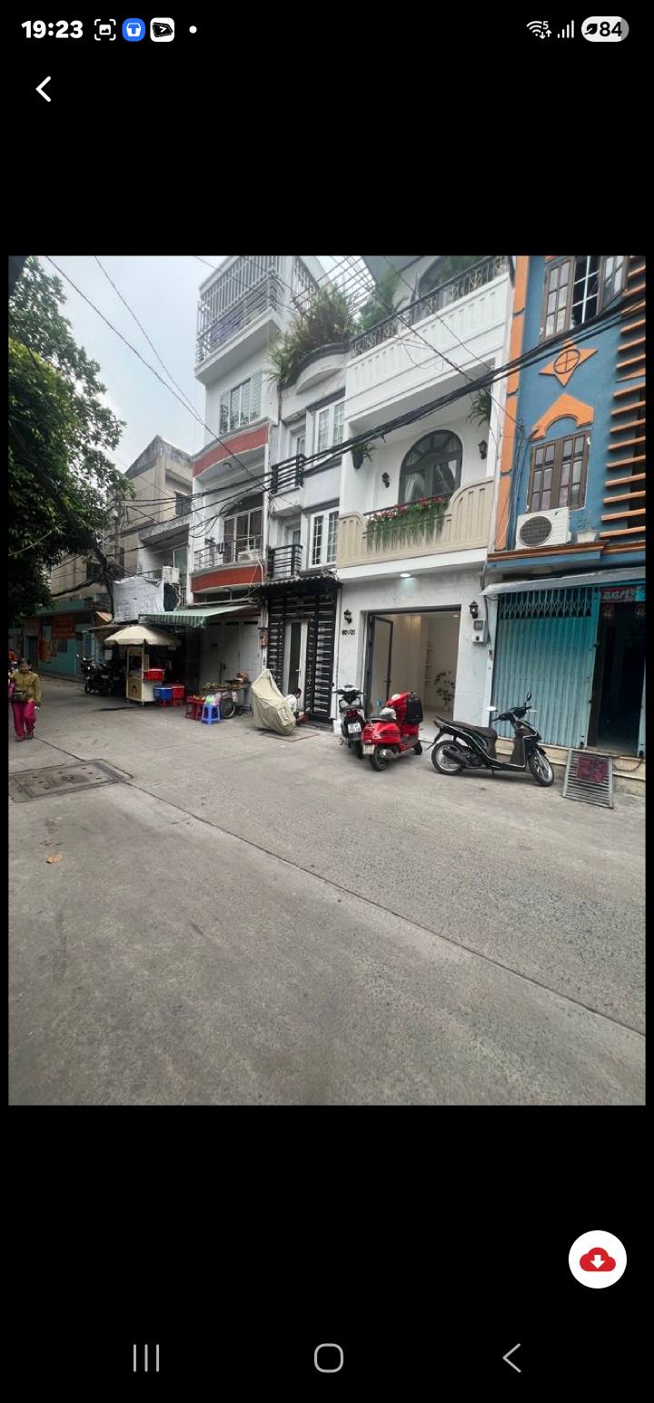 Nhà đẹp Quận 10 23m² giá 6 tỷ - Hẻm ô tô rộng rãi, dọn vào ở ngay!