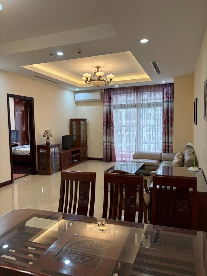 Căn hộ cho thuê Royal City Thanh Xuân 115m² - Nội thất đầy đủ, giá chỉ 19 triệu/tháng!
