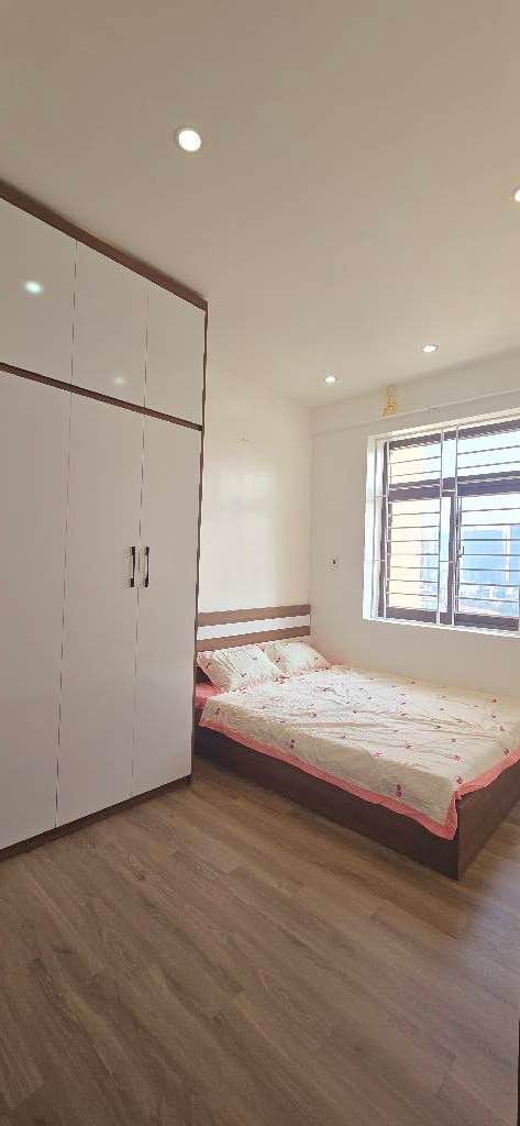 Căn hộ chung cư KĐT Nam Trung Yên 55m² giá 4.8 tỷ - Sẵn sàng vào ở ngay!