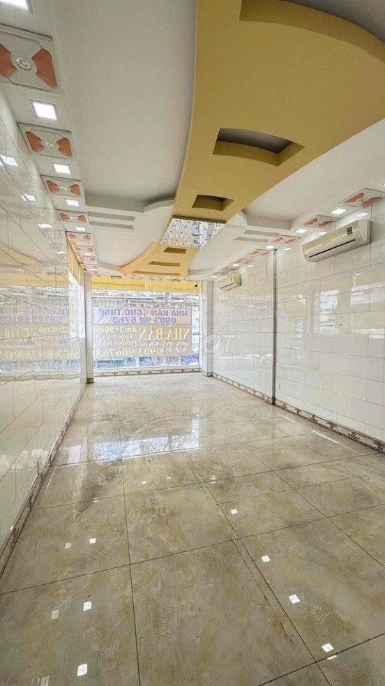 Bán nhà mặt tiền An Dương Vương Quận 5 - Diện tích 90m² - Khu vực kinh doanh sầm uất!