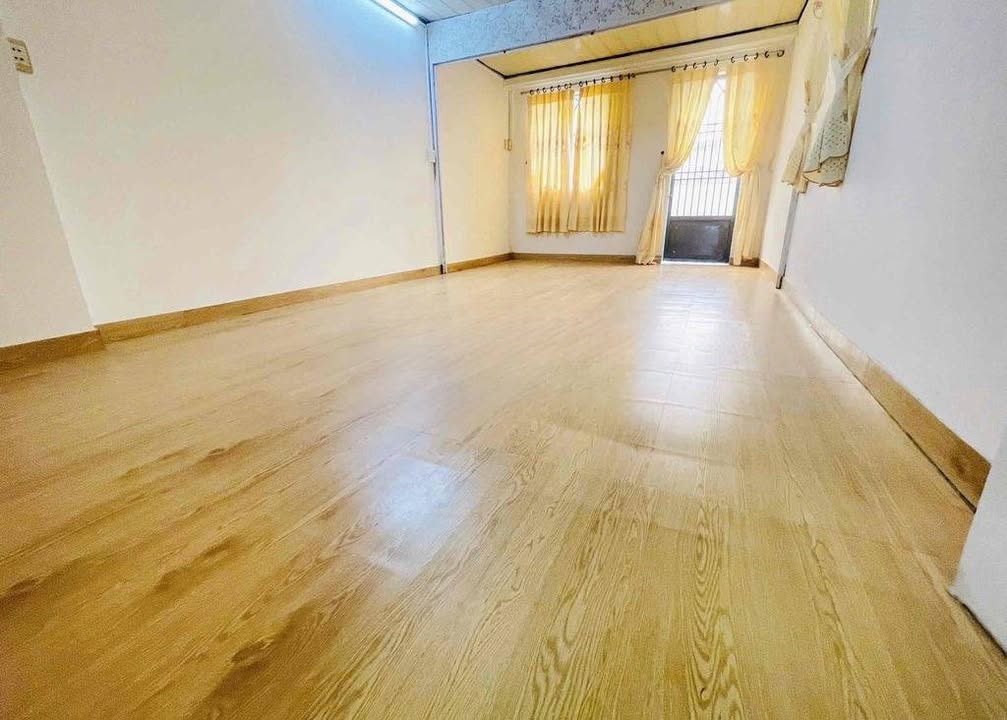 Nhà mặt tiền cho thuê tại Phan Đình Phùng, Phú Nhuận 55m² - Giá 29 triệu/tháng!