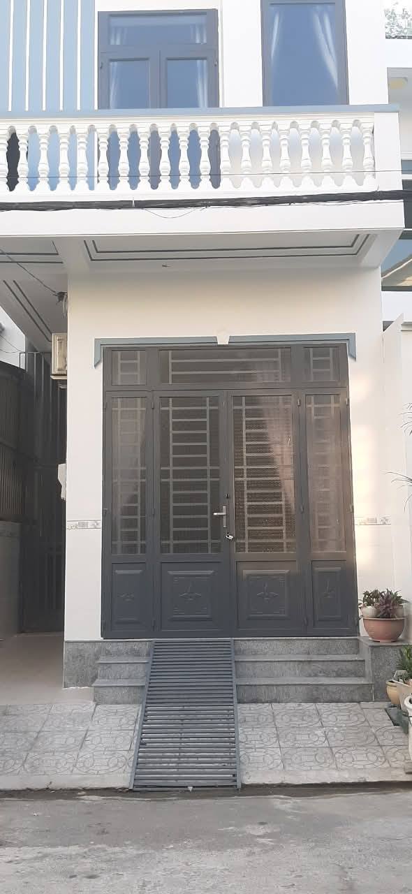 Phòng trọ mặt tiền đường Số 8, An Bình, Cần Thơ 27m² chỉ 2.6 triệu - Tiện nghi đầy đủ!