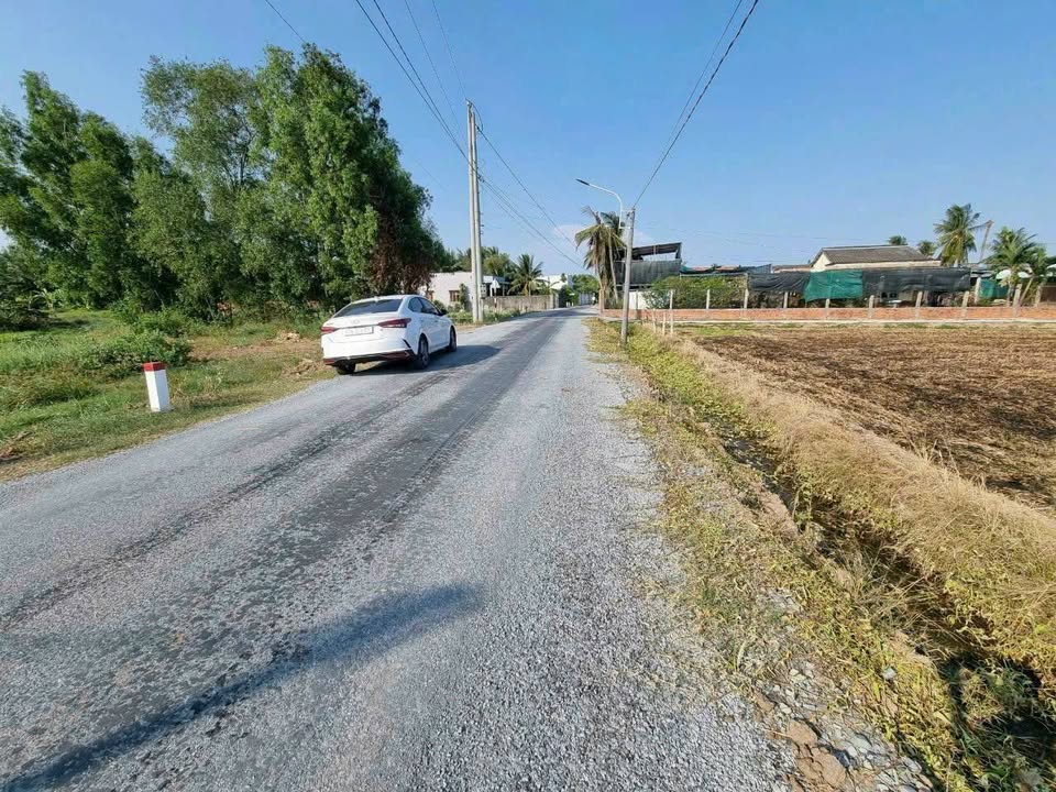 Đất nền 2 mặt tiền Nguyễn Thị Lầu, Quê Mỹ Thạnh 233m² giá 1.5 tỷ - Đầu tư sinh lời ngay!