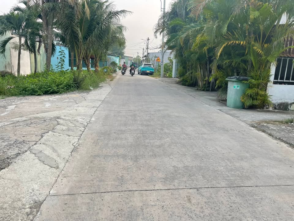 Đất vườn Tân Quý Tây, Bình Chánh 1500m² giá 4.2 tỷ - Cần bán gấp!