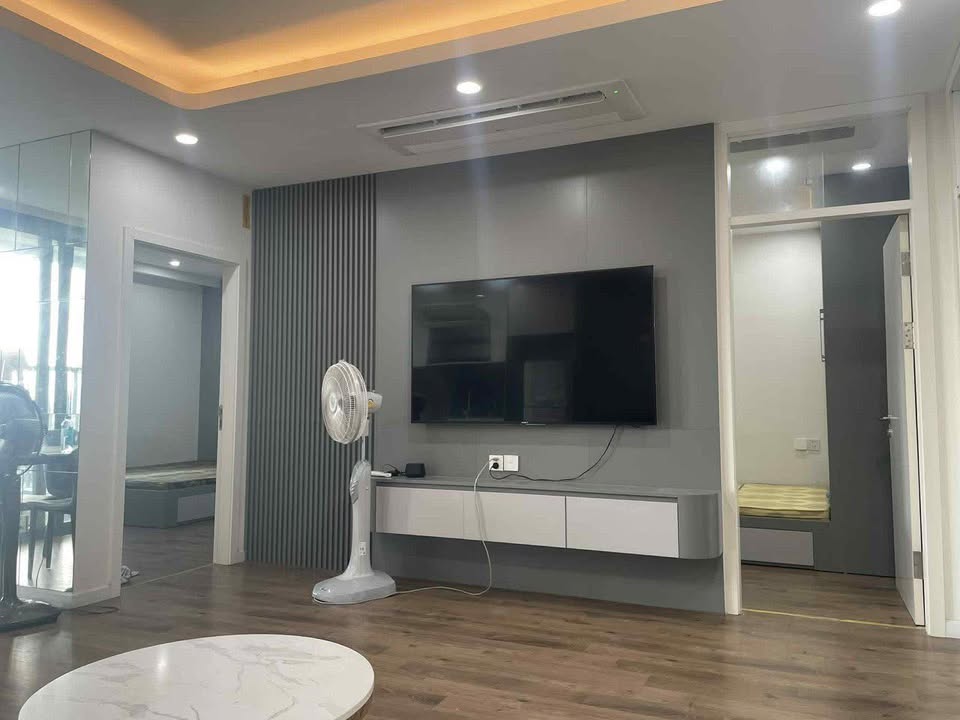 Chung cư An Quý Hưng Long Biên 3 phòng ngủ giá 10.5 triệu - Sẵn sàng vào ở!