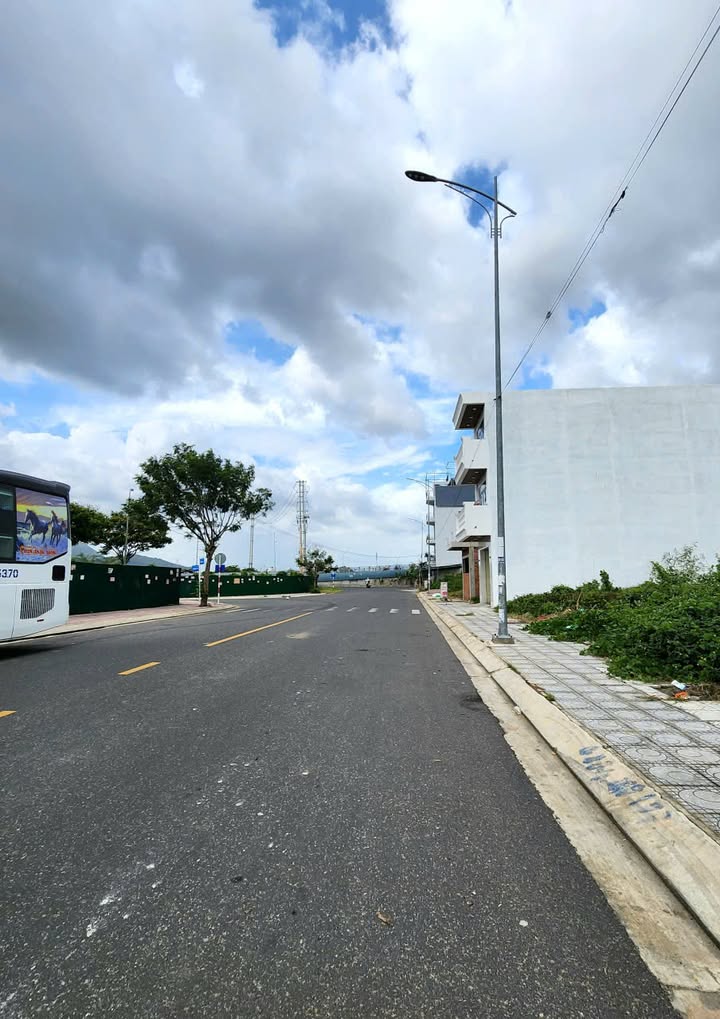 Đất nền mặt tiền đường Số 13, KĐT Lê Hồng Phong 2, Nha Trang 90m² giá 8 tỷ - Đầu tư sinh lời ngay!