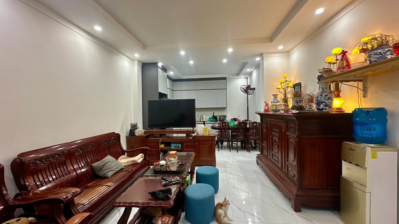 Nhà 4 tầng Mai Lâm 45m² giá 5 tỷ - Chính chủ, sang tên ngay!