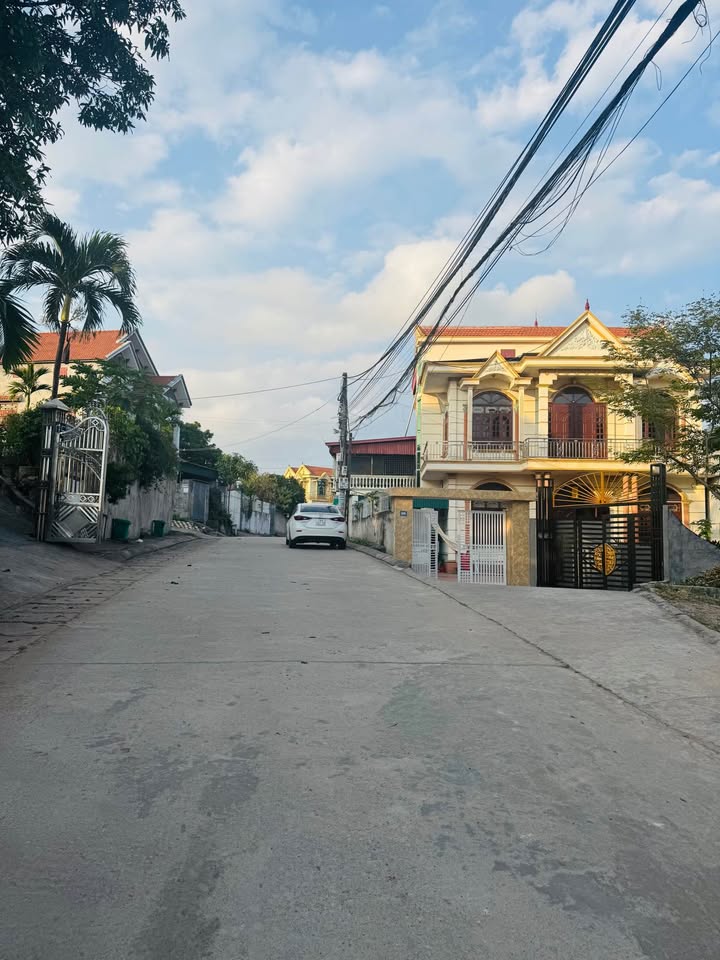 Đất nền 80m² khu phố 4 Quang Trung, Uông Bí - Đầu tư sinh lời tuyệt vời!