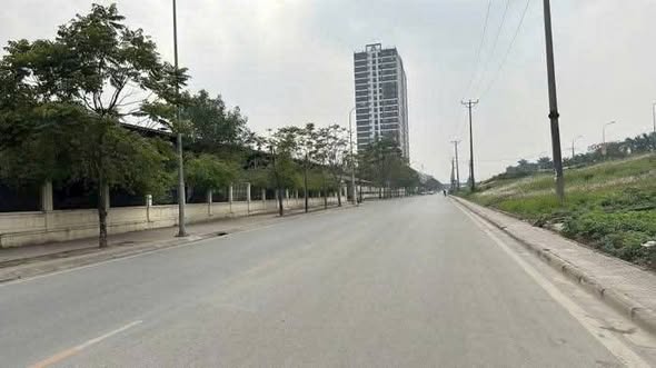 Đất nền Đức Giang Long Biên 50m² giá 4 tỷ - Ô tô đỗ cửa, vị trí giao thông thuận tiện!