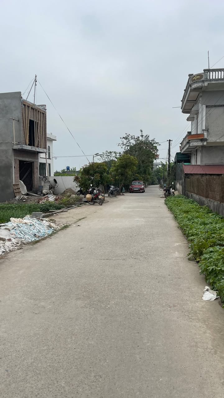 Đất Lê Lợi, Kiến Xương 88m² giá chỉ 700 triệu - Đường rộng, tiện ích đầy đủ!