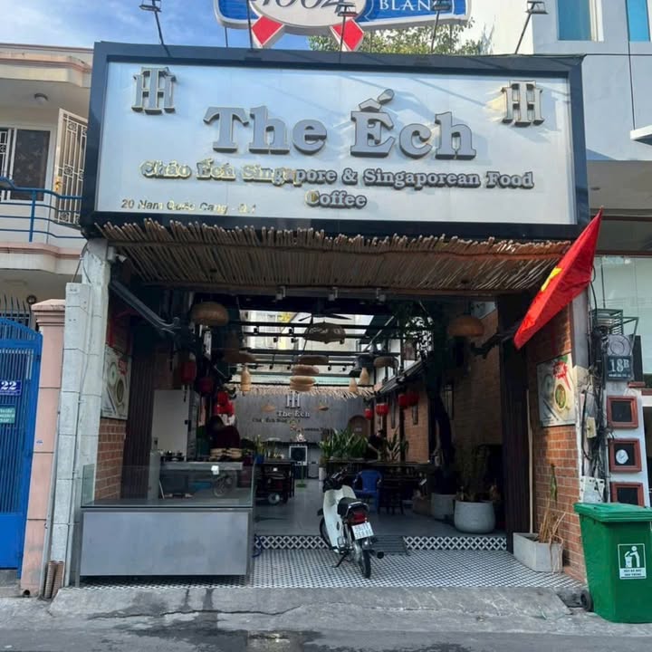 Nhà C4 trung tâm Quận 1, 132m² giá 70 tỷ - Tiện xây mới ngay!