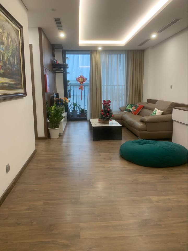 Chung cư N01 T4 Ngoại Giao Đoàn 110m² giá 15.9 tỷ - View thoáng, tiện ích đẳng cấp!