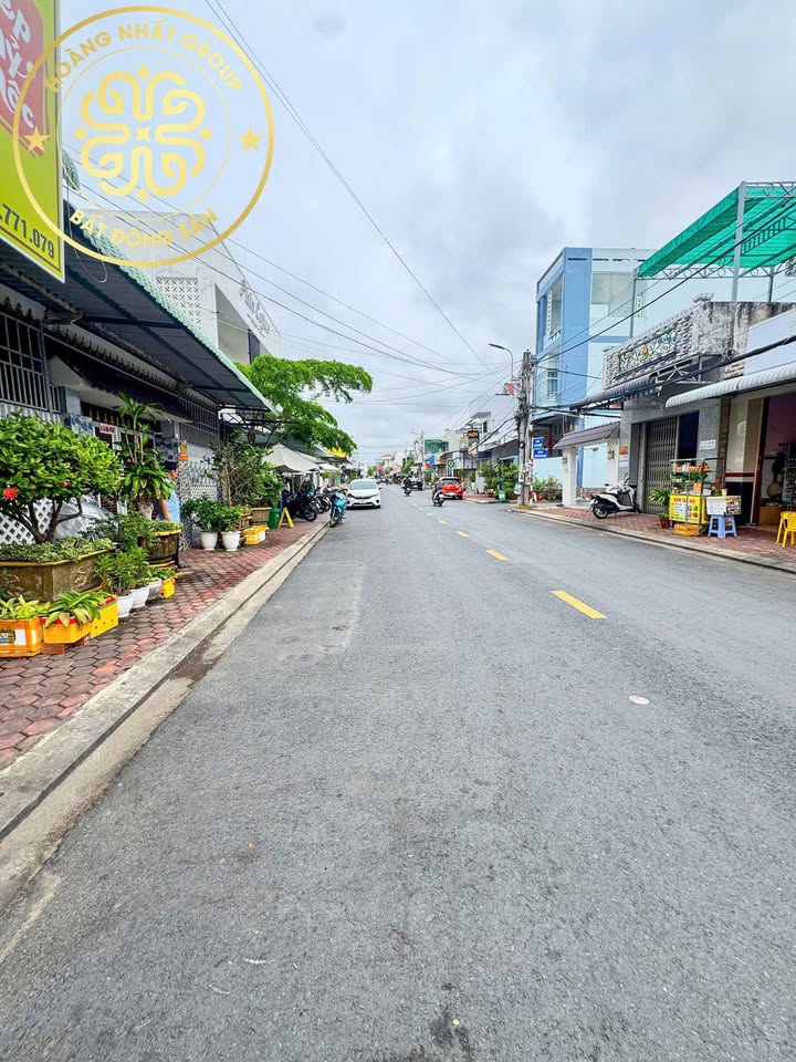 Nhà mặt tiền kinh doanh đường Trần Văn Bỉnh, P.5 Cà Mau 80m² giá 4 tỷ - Đầu tư sinh lời ngay!