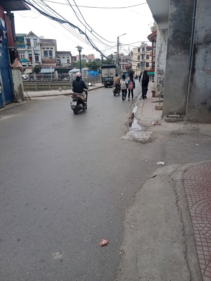 Nhà 3 tầng đẹp tại chợ Yên, phường Kinh Bắc, Bắc Ninh 52m² giá 3 tỷ - Cơ hội đầu tư lý tưởng!