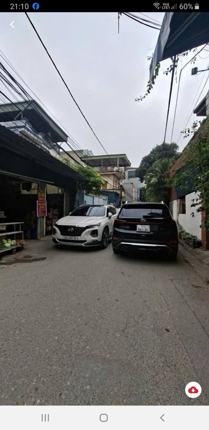 Nhà mới Thạch Bàn 39m² giá 800 triệu - Ô tô đỗ cửa thuận tiện!