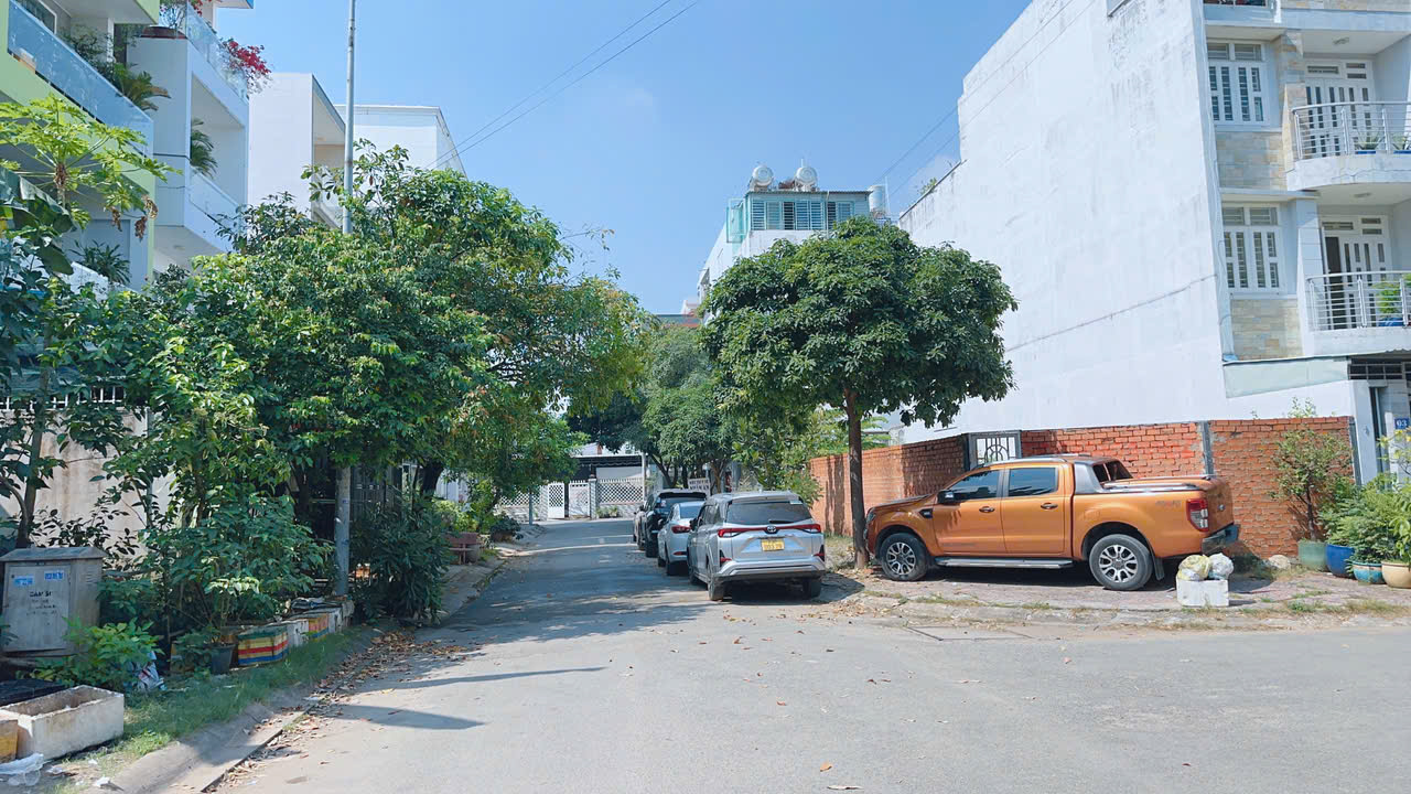 Đất 110m² giá 11 tỷ - Khu dân cư cao cấp Bình Trưng Tây