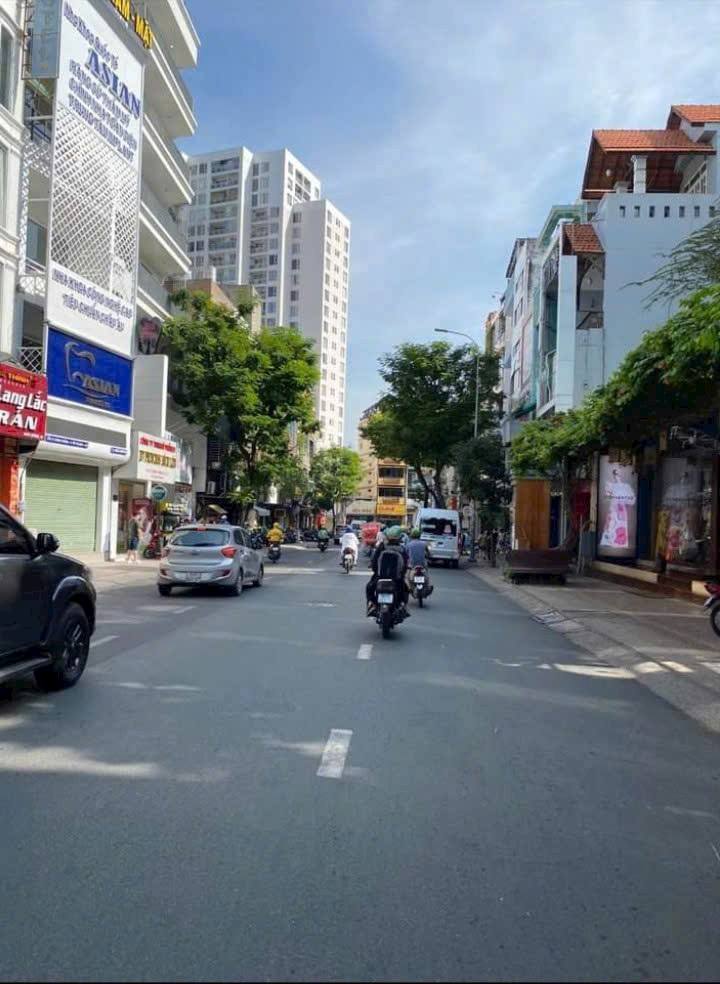 Nhà mặt tiền kinh doanh Lý Chính Thắng, Quận 3, 53m² giá 35 tỷ - Đầu tư sinh lời ngay!