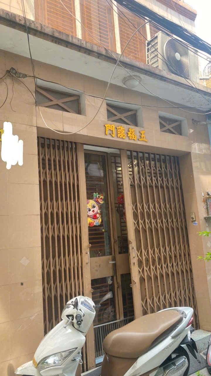 Nhà phố Quận 1 35m² giá 8.8 tỷ - Phù hợp gia đình an cư lập nghiệp