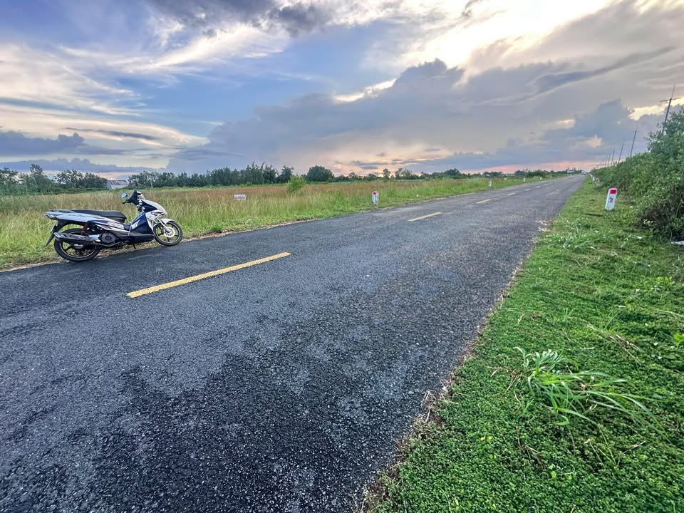 Đất nền Lỗ Cuối, Đầm Dơi 43m² giá 975 triệu - Chính chủ, vị trí đẹp!