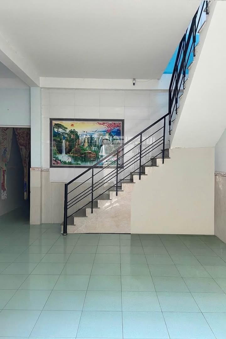 Nhà phố Sơn Trà Đà Nẵng 92m² giá 3 tỷ - Vị trí gần chợ Chiều, an ninh tốt!