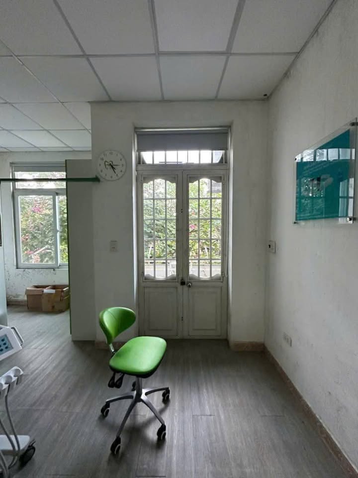 Nhà cho thuê 2 tầng mặt tiền Tiểu La, Hải Châu - 70m² - Thích hợp ở và kinh doanh!