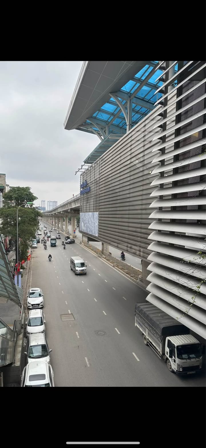 Nhà 7 tầng Hồ Tùng Mậu 40m² giá thỏa thuận - Cực hiếm, đầu tư sinh lời!