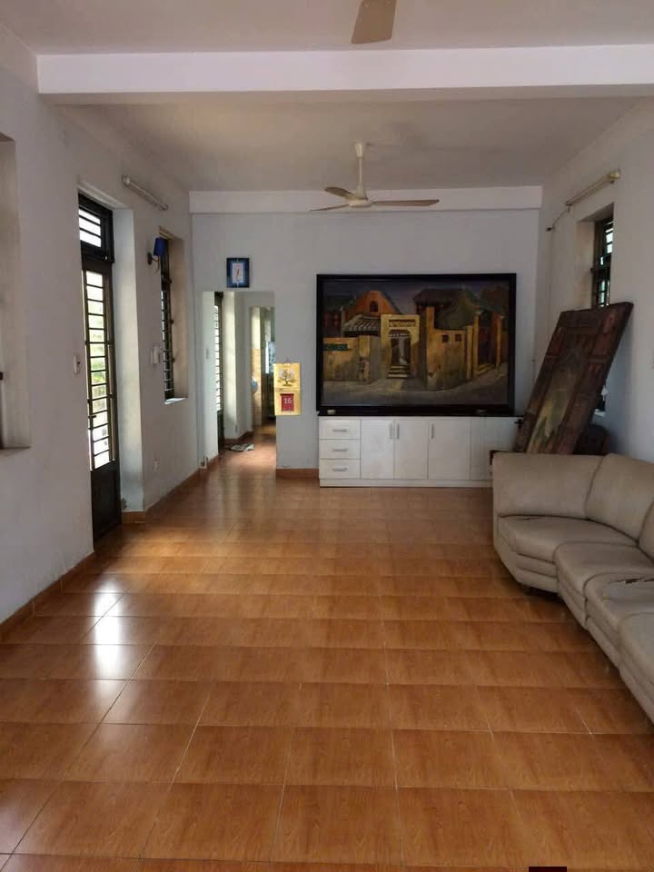 Nhà mặt tiền đường Nam Lân, Bà Điểm, 320m² giá 16 tỷ - Đầu tư sinh lời ngay!