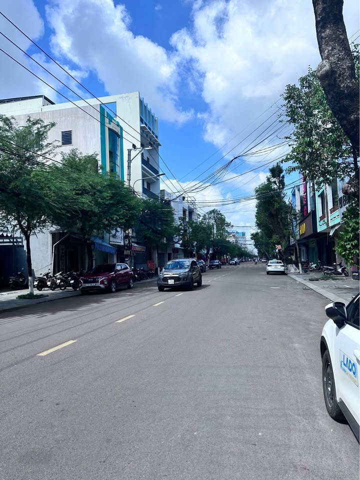 Nhà mặt tiền Hai Bà Trưng, Quy Nhơn 76m² - Giá thương lượng hấp dẫn!