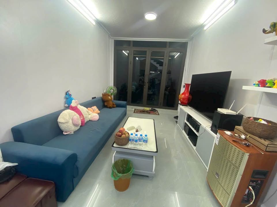 Nhà 3 tầng mặt đường Lãm Hà, Kiến An 38m² giá 1.45 tỷ - Full nội thất chỉ việc xách vali vào ở!