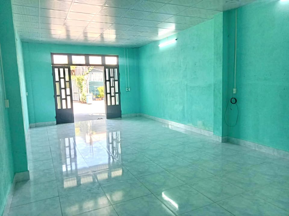 Nhà cho thuê Tân Bình - Dĩ An 100m² giá 5 triệu - Không thể bỏ lỡ!