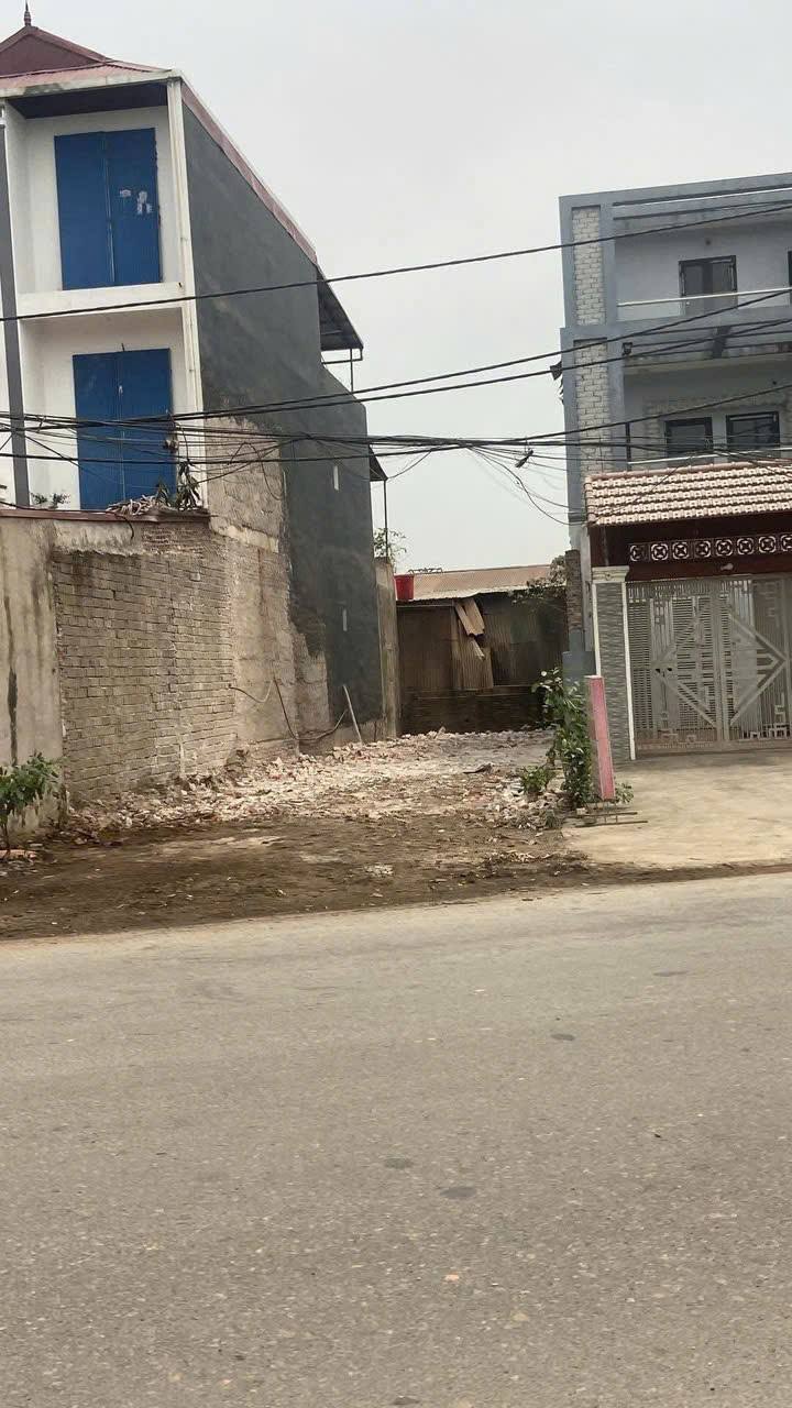 Đất kinh doanh Ứng Hòa 122m² giá thỏa thuận - Vị trí đắc địa bám trục Quốc lộ 21B!