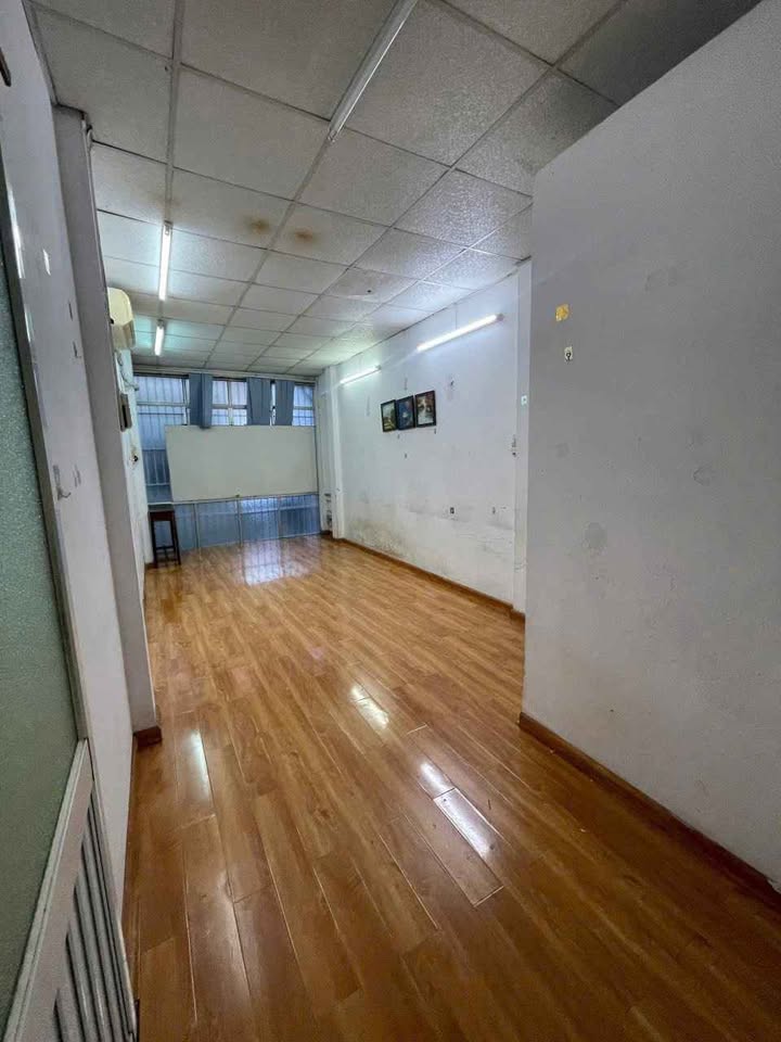 Nhà Hẻm Hoàng Văn Thụ Nha Trang 21m² giá 1.15 tỷ - Sổ đỏ chính chủ!