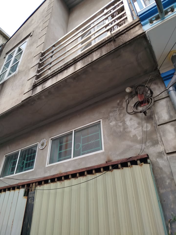 Nhà hai tầng Kiêu Kỵ 39m² giá 3.55 tỷ - Gần ô tô, ngõ thông thoáng!