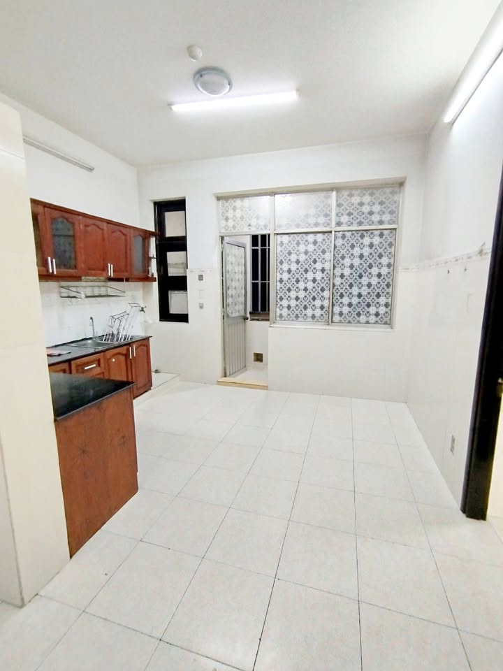 Căn hộ chung cư Nhất Lan Tân Tạo 74m² giá 2.42 tỷ - Sổ hồng chính chủ sẵn sàng công chứng!