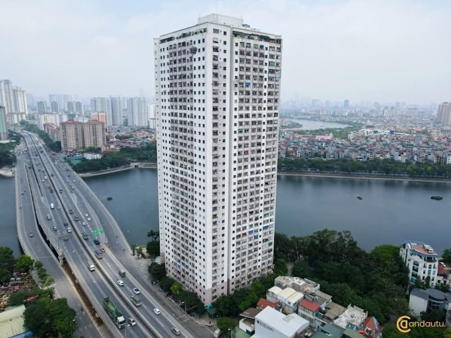 Căn hộ cho thuê VP6 Linh Đàm, 2PN 2WC - Vào ở ngay với đầy đủ nội thất!