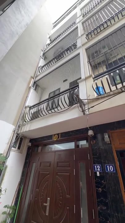 Nhà 5 tầng tại Ngọc Thụy Long Biên 37m² giá 7.5 tỷ - Full nội thất ngay gần ô tô