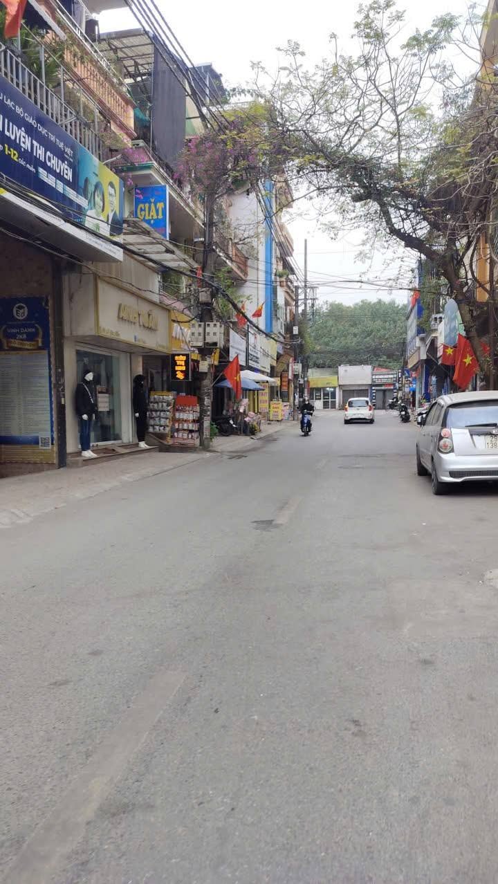 Nhà mặt phố Lê Văn Hiến 39m² giá 10 tỷ - Pháp lý rõ ràng, sẵn sàng giao dịch!