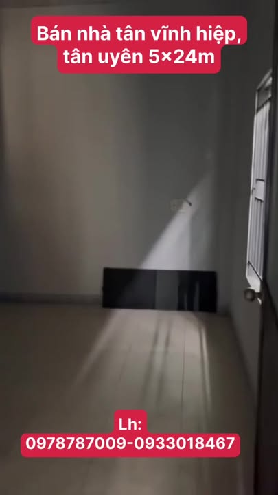 Nhà bán đường DX06, Tân Vĩnh Hiệp, Tân Uyên 120m² giá 2.2 tỷ - Sân xe hơi rộng rãi!