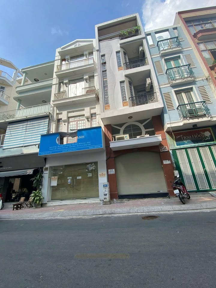 Nhà phố 143 - 145 Bàn Cờ, Quận 3, 116.66m² - Vị trí đắc địa, giá tốt!