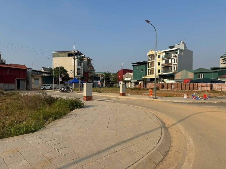 Đất đấu giá làng nghề Tam Thuấn, 102m² giá 6.812 triệu - Cơ hội đầu tư sinh lời cao!