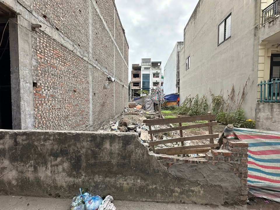 Đất nền Đàm Quang Trung Long Biên 60m² giá 10.38 tỷ - Diện tích vuông vắn, ô tô thông thoáng!