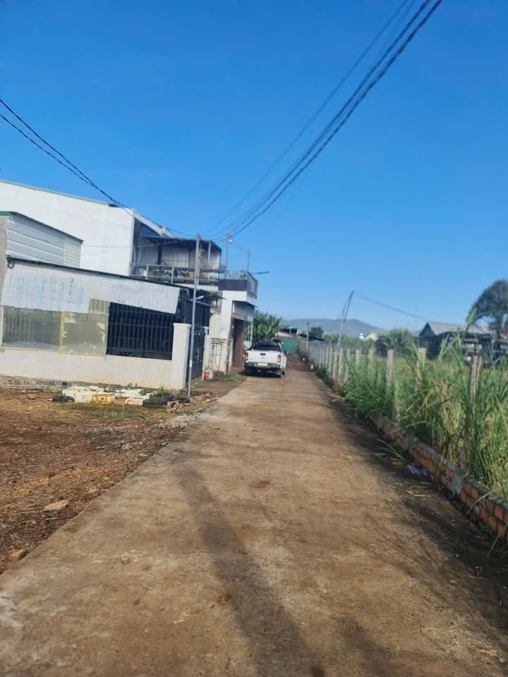 Đất mặt tiền đường bê tông Liên Hiệp Đức Trọng 123m² giá 1.15 tỷ - Cơ hội đầu tư tuyệt vời!