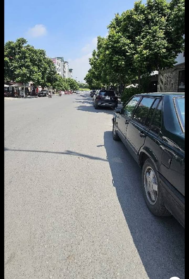 Bán đất đẹp Ngọc Thụy Long Biên 70m² giá 9.5 tỷ - Ô tô vào tận nơi!