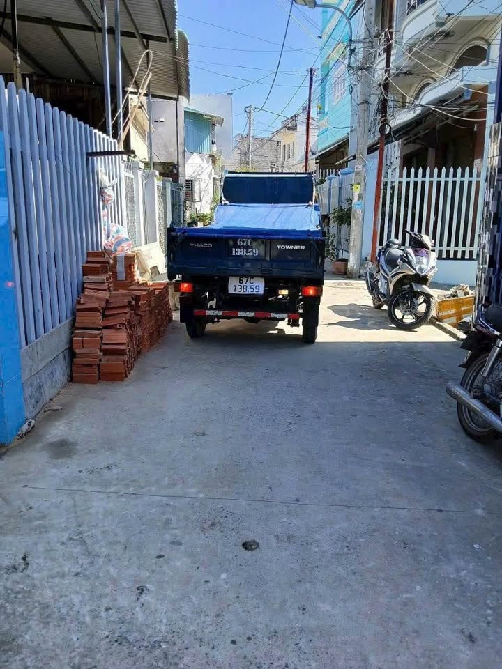 Nhà góc 2 mặt tiền hẻm Hiếu Báu, 56m², giá 1.85 tỷ - Cơ hội đầu tư tiềm năng!