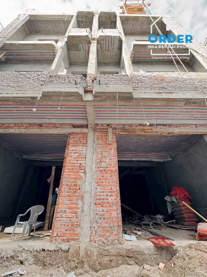 Nhà phố Chợ Hàng, Hải Phòng 59m² giá 5.5 tỷ - Ô tô đỗ cửa, đầu tư sinh lời!