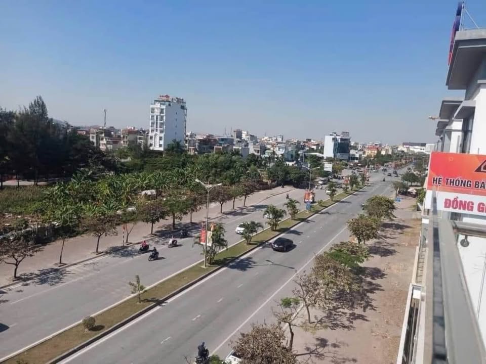 FrontHouse Lê Chân Hải Phòng 300m² - Mặt tiền 10m - Vị trí đẹp, thang máy