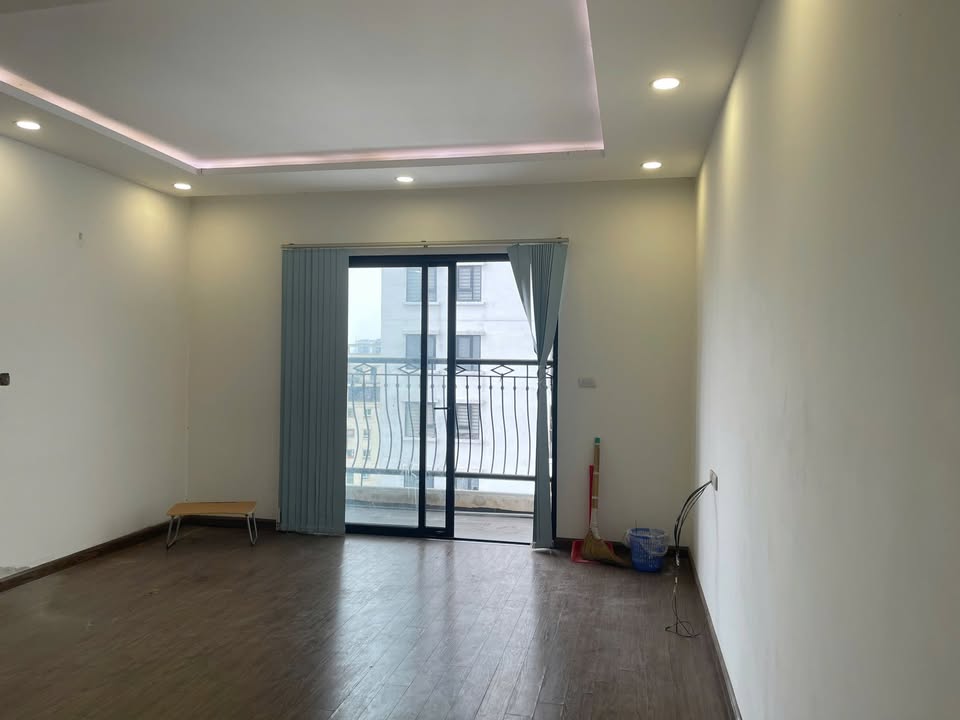 Cho thuê căn hộ 3 phòng ngủ Tòa HH3 Ecolake View 103m² giá 14 triệu - Không gian rộng thoáng dễ setup!